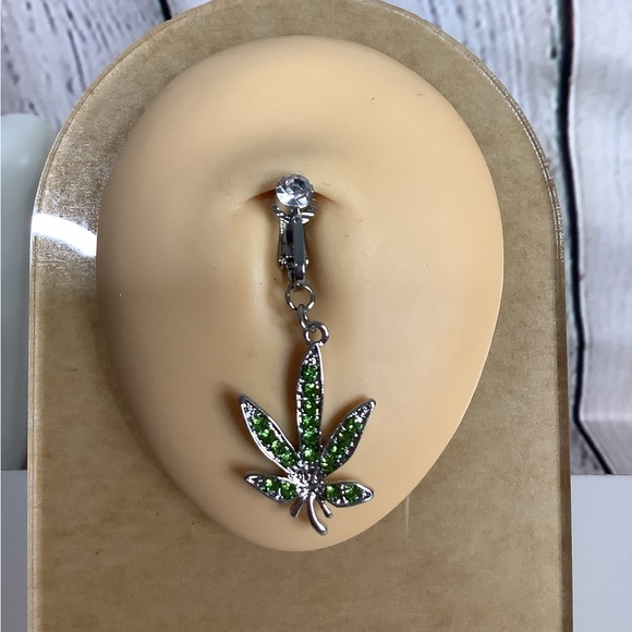 Clip-On Belly Button Ring - Picture 3 of 5